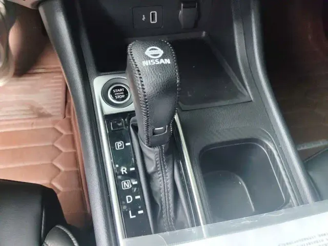 Nissan Sylphy — Фото автомобиля 6