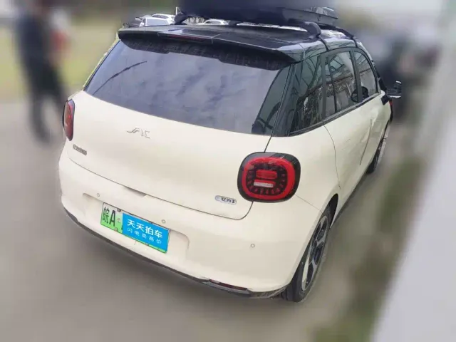 JAC Yiwei 3 — Фото автомобиля 2
