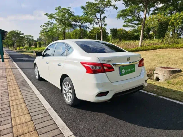 Nissan Sylphy — Фото автомобиля 13