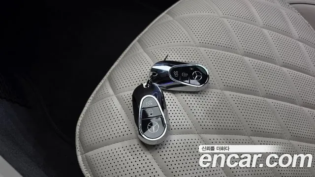 Mercedes-Benz S-Class W223 — Фото автомобиля 21