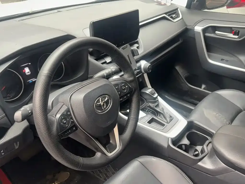 Toyota Wildlander 2022 2.0L CVT FWD Luxury Edition — Фото автомобиля 18
