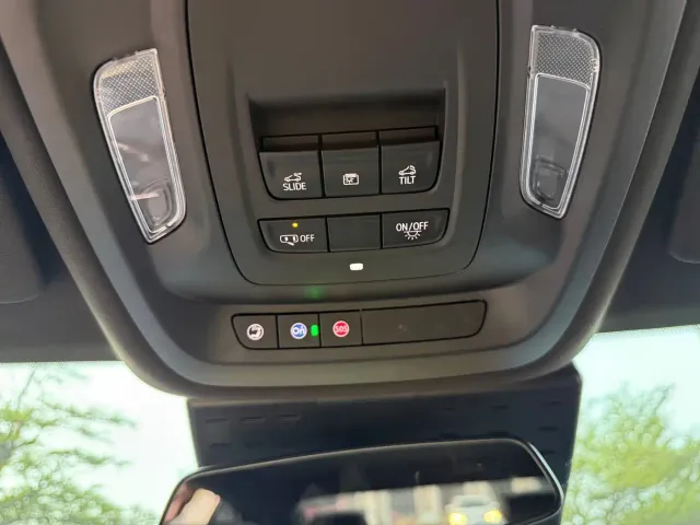 Cadillac CT5 — Фото автомобиля 21