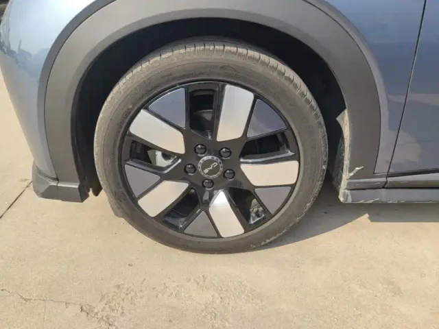 BYD Dolphin — Фото автомобиля 22