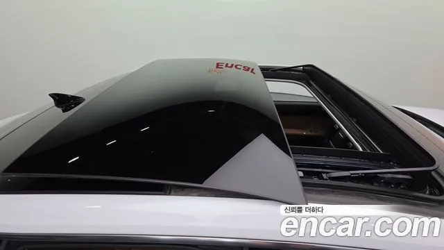 Hyundai Grandeur GN7 — Фото автомобиля 11