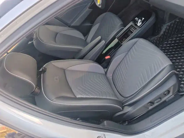 Volkswagen ID.3 — Фото автомобиля 24