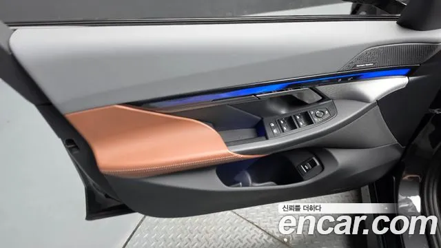 BMW 5 Series — Фото автомобиля 13