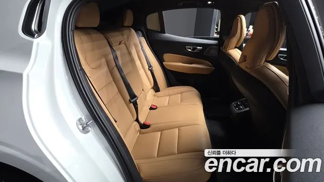 Вольво S60 S60 третьего поколения B5 Ultimate Bright — Фото автомобиля 8