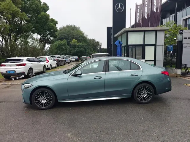 Mercedes-Benz C-Class — Фото автомобиля 4