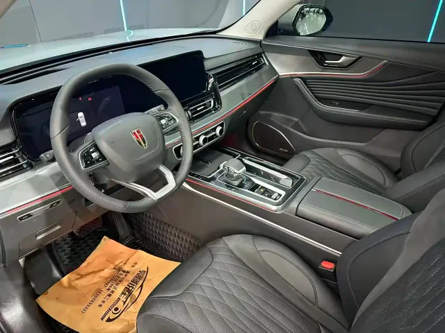 Hongqi HS5 — Фото автомобиля 11