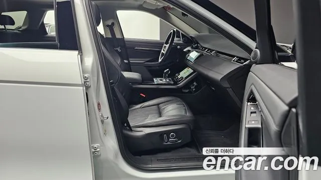 Land Rover Range Rover Evoque Range Rover Evoque 2 поколение — Фото автомобиля 23