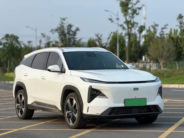 Geely Galaxy L7 — Фото автомобиля 3