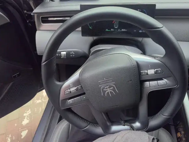 BYD Qin PLUS — Фото автомобиля 15