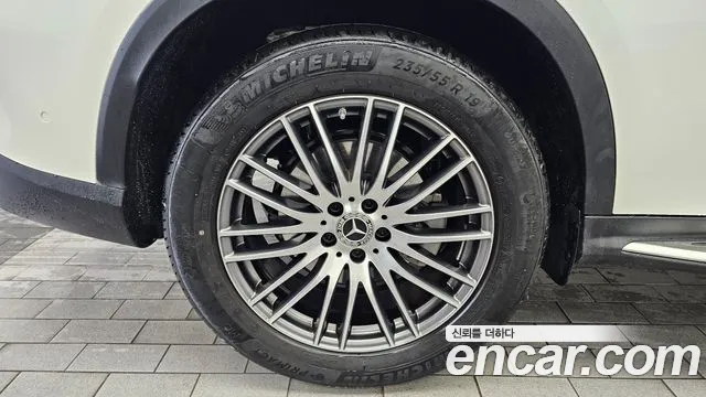 Mercedes-Benz GLC-Class GLC-класс X254 GLC300 4MATIC Avantgarde — Фото автомобиля 4
