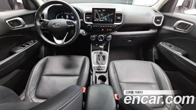 Hyundai Venue — Фото автомобиля 7