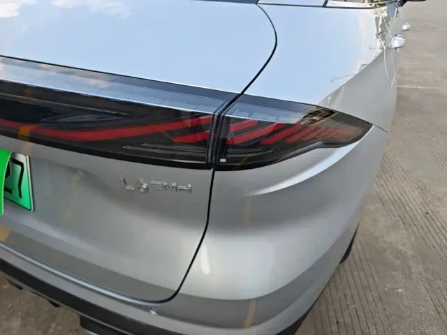 Geely Galaxy L6 — Фото автомобиля 7