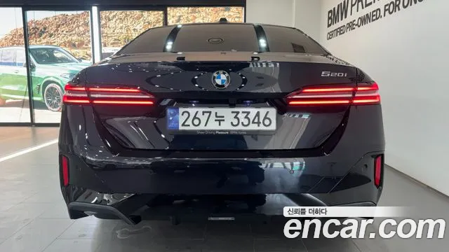 BMW 5-Series — Фото автомобиля 4