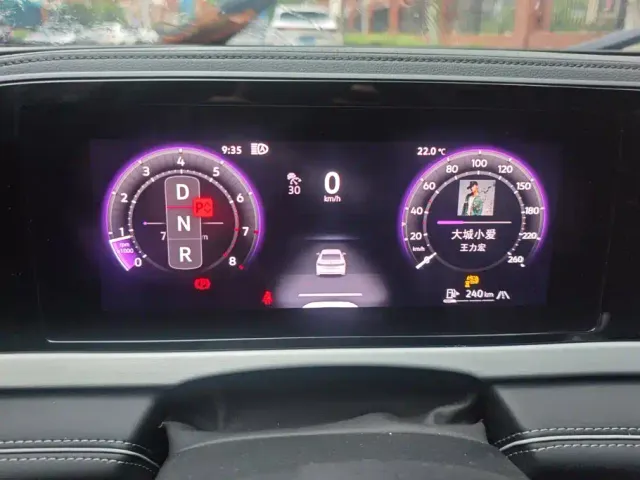 Volkswagen Passat — Фото автомобиля 14