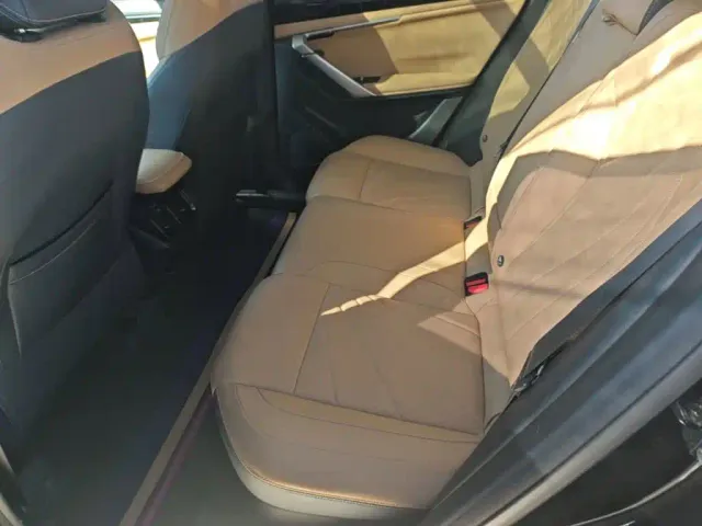 Geely Boyue L — Фото автомобиля 16