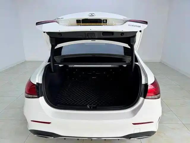 Mercedes-Benz A-Class — Фото автомобиля 15