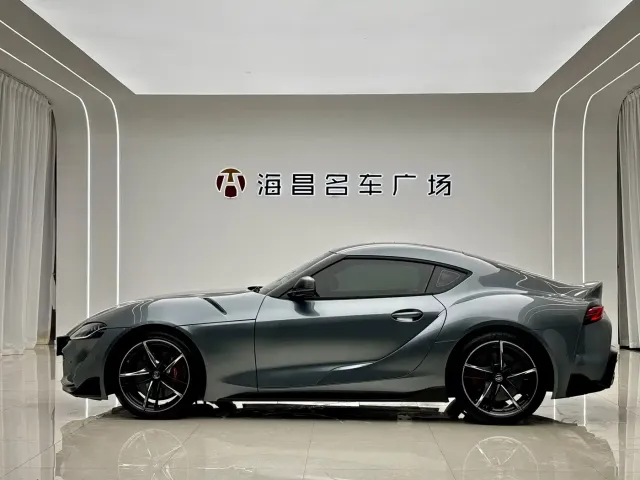 Toyota Supra — Фото автомобиля 6
