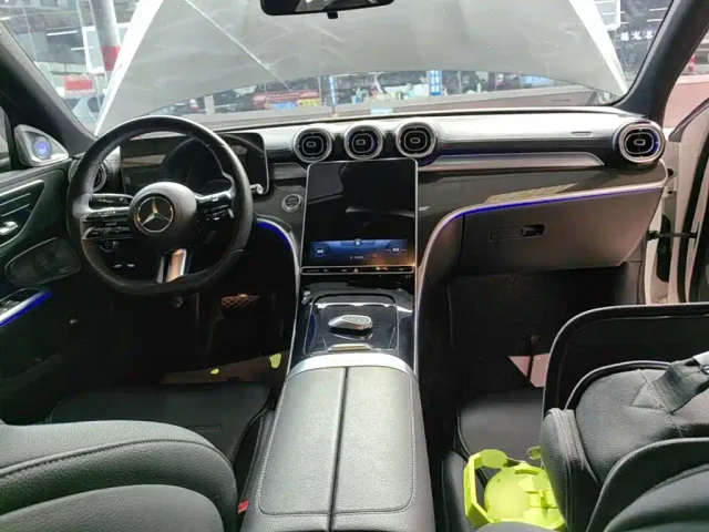 Mercedes-Benz C-Class — Фото автомобиля 9