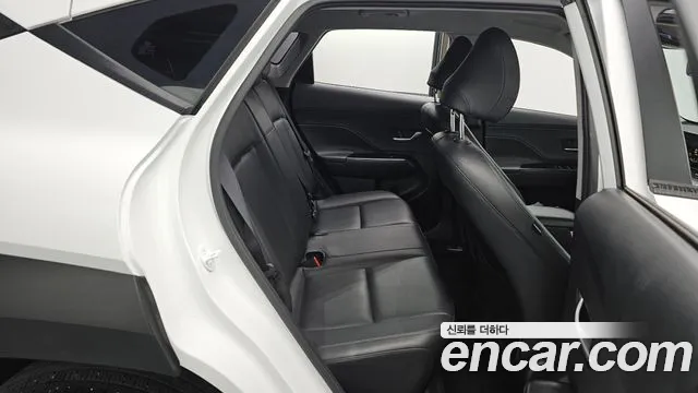 Hyundai Kona SX2 — Фото автомобиля 11