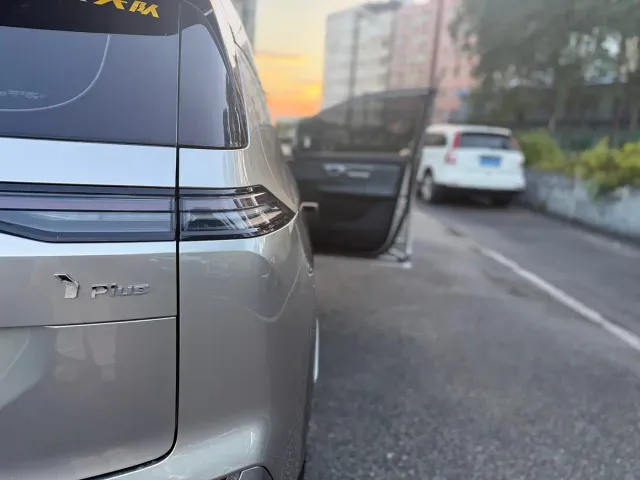 GAC Aion Y — Фото автомобиля 20