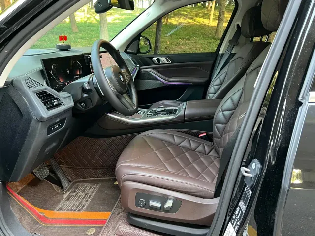 BMW X5 — Фото автомобиля 3