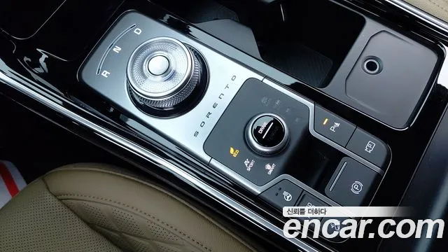 Kia Sorento — Фото автомобиля 9