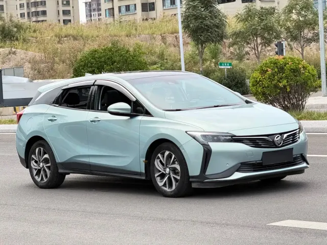 Buick Velite 6 2022 PHEV Connected Smart — Фото автомобиля 3