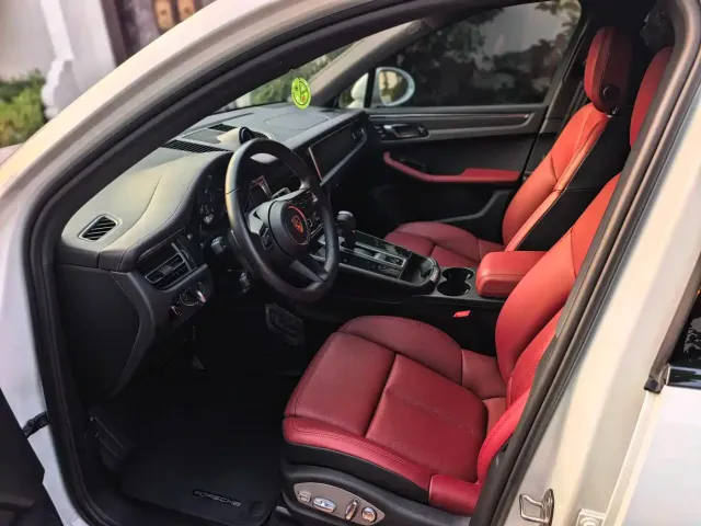 Porsche Macan — Фото автомобиля 3