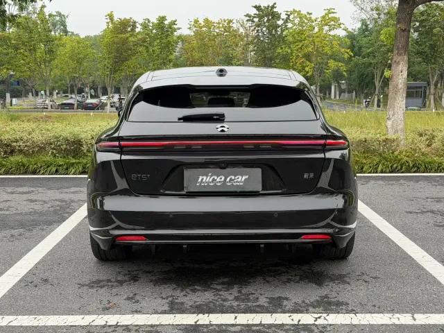 Nio ET5 Touring — Фото автомобиля 6