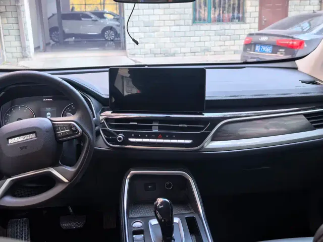Haval H6 — Фото автомобиля 9