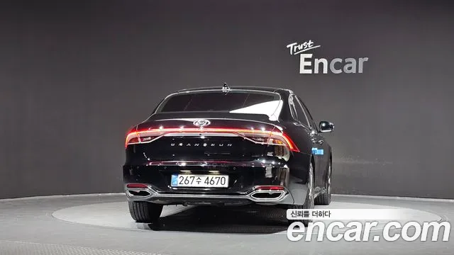 Hyundai Grandeur Grandeur (New) — Фото автомобиля 4