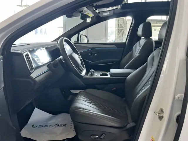 BYD Song L DM-i — Фото автомобиля 15