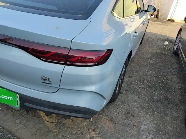 BYD Qin L — Фото автомобиля 7