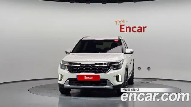 Kia Seltos New — Фото автомобиля 3