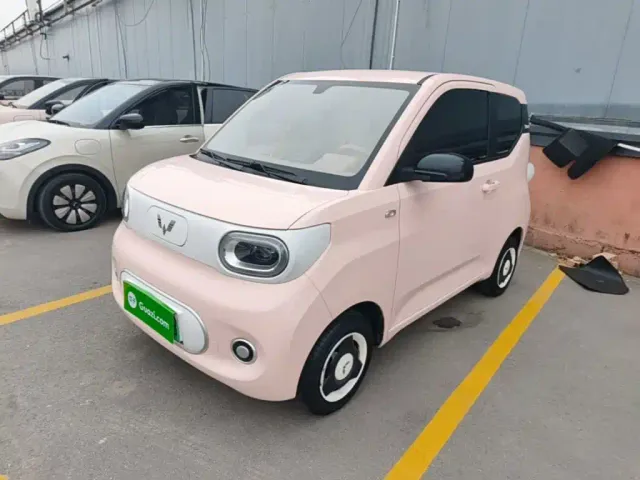 Фотография автомобиля — Wuling Hongguang Mini EV
