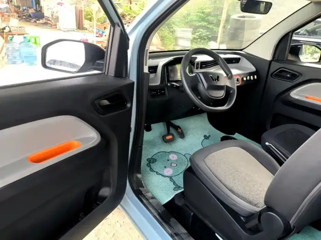 Wuling Hongguang Mini EV — Фото автомобиля 15