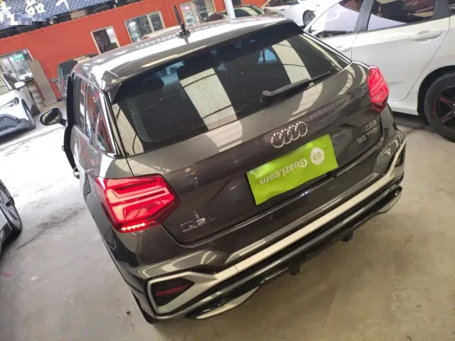 Audi Q2L — Фото автомобиля 22