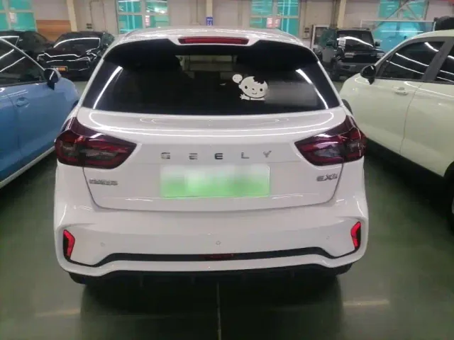 Geely Geometry EX3 Kung Fu Bull — Фото автомобиля 5