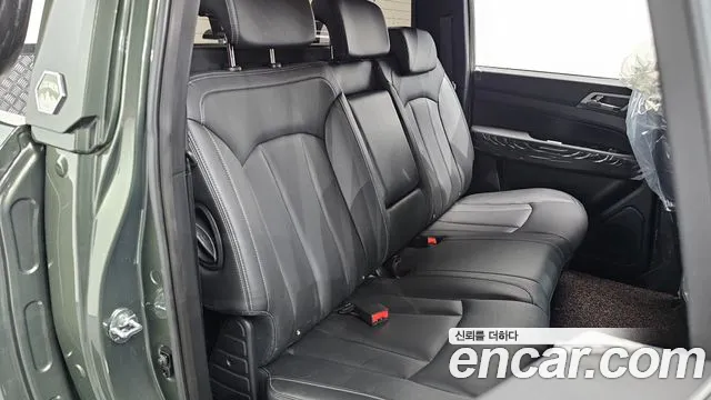 KG_Mobility_Ssangyong Rexton Новый Rexton Sport Khan Дизель 2.2 4WD — Фото автомобиля 12