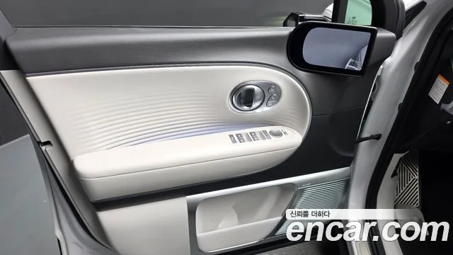 Hyundai Ioniq 9 — Фото автомобиля 13