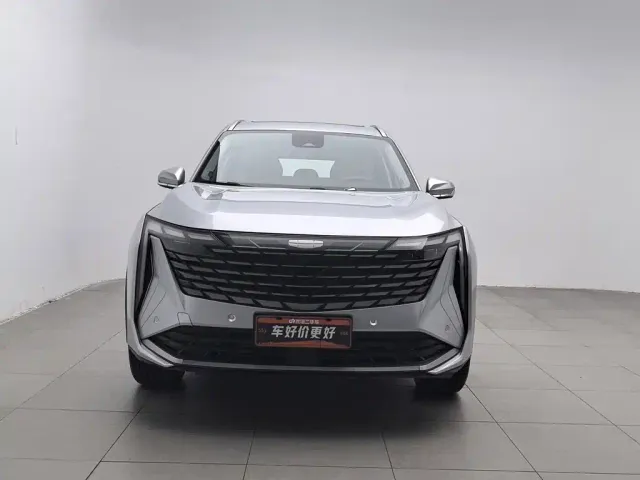Geely Boyue L — Фото автомобиля 3