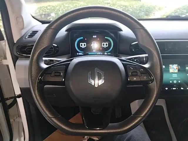 Leapmotor T03 — Фото автомобиля 10