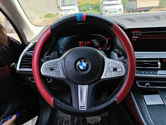 BMW X5 — Фото автомобиля 15