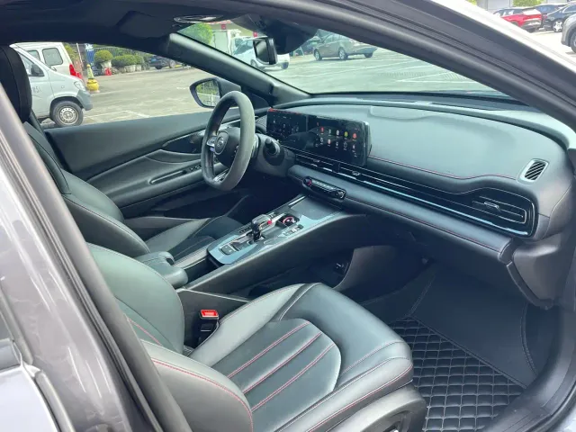 GAC Trumpchi Emkoo — Фото автомобиля 15