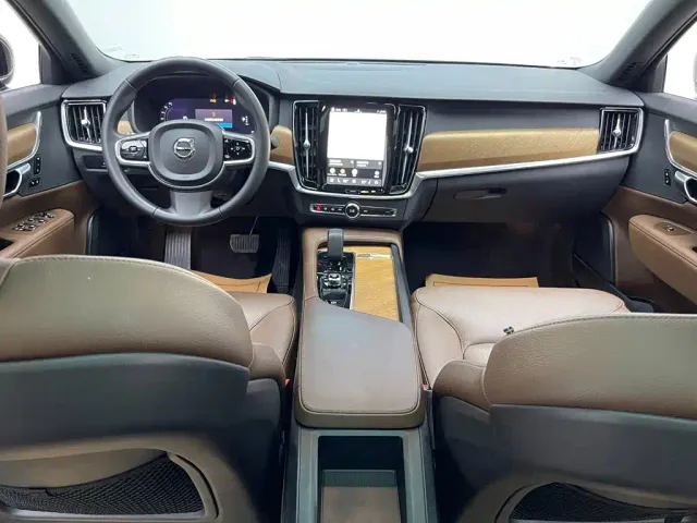 Volvo S90 — Фото автомобиля 22