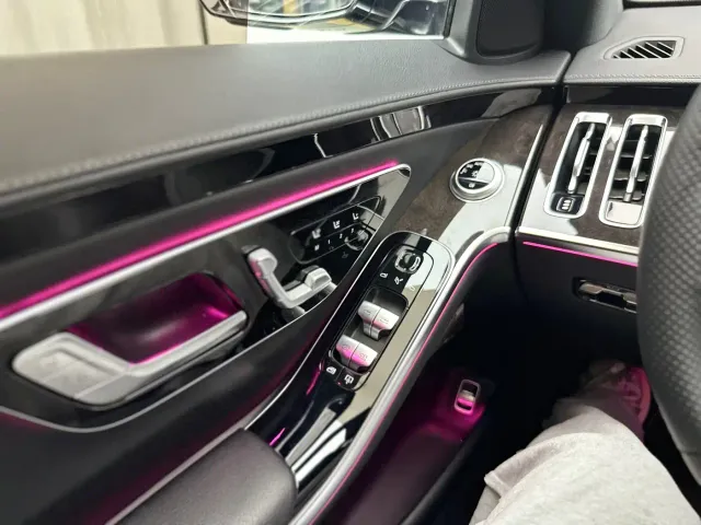Mercedes-Benz S-Class — Фото автомобиля 19