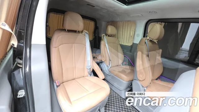 Hyundai Staria Staria Lounge 9 мест — Фото автомобиля 19